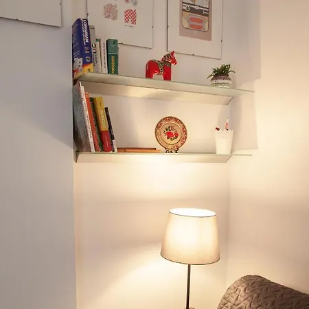 Poly's House Nocleg ze śniadaniem 4*