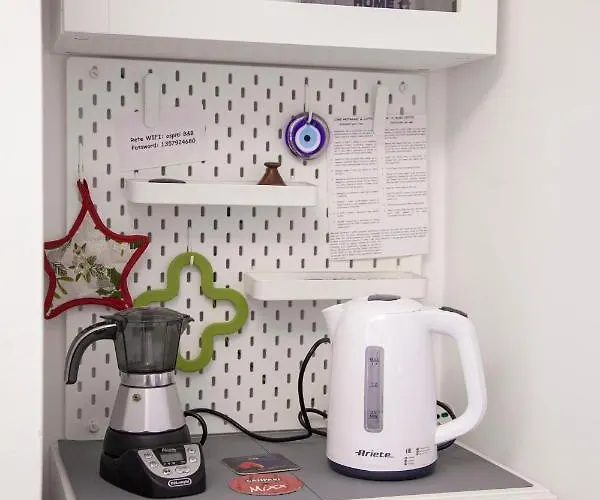 Poly's House Nocleg ze śniadaniem 4*