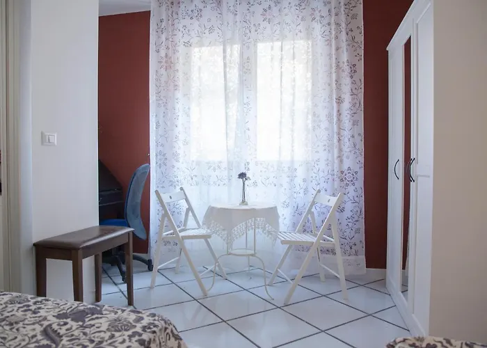 Poly's House Nocleg ze śniadaniem Torre Annunziata