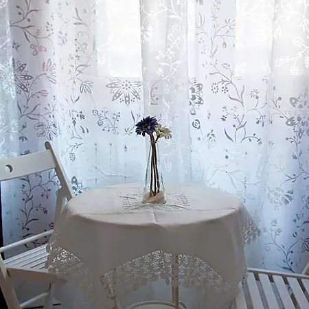 Bed and Breakfast Poly's House 4*