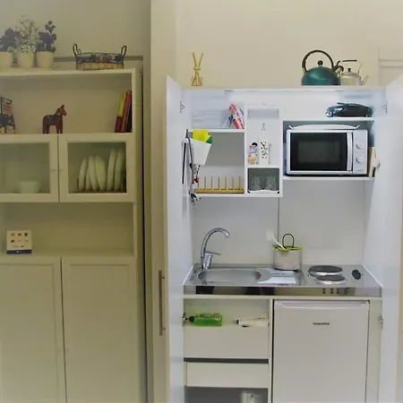 Poly's House